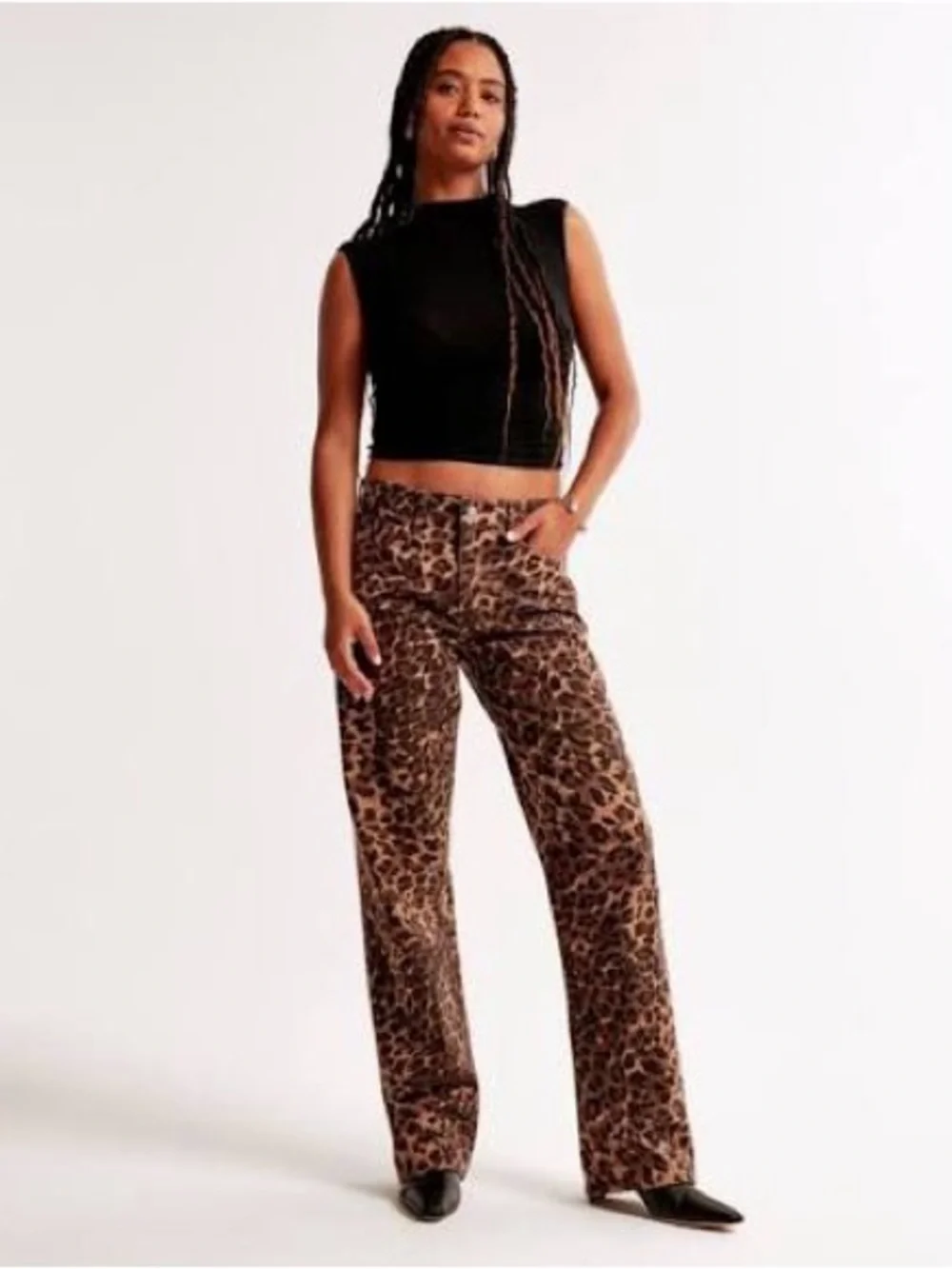 Abercrombie & Fitch Leopard Print Low Rise Baggy Jeans - Picture 1 of 9